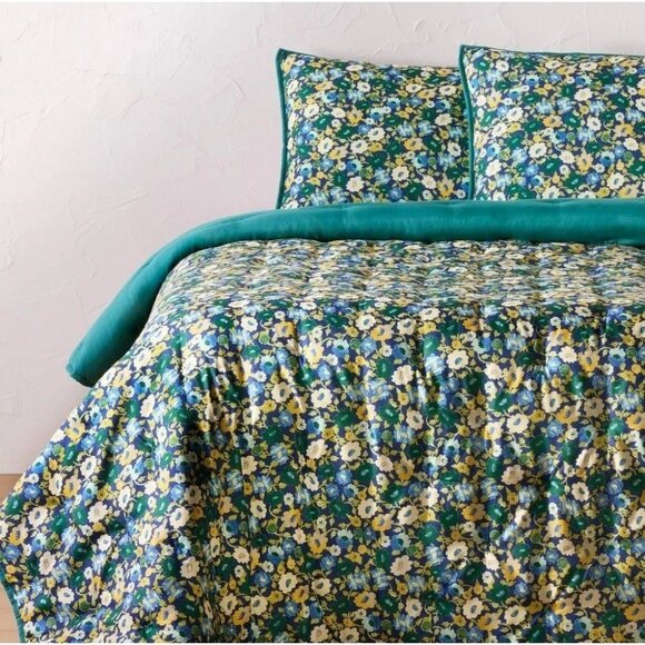 Opalhouse Other - Opalhouse Twin or Twin XL Fit Green Floral Suz Flowers 2 Piece Quilt & Sham Set
